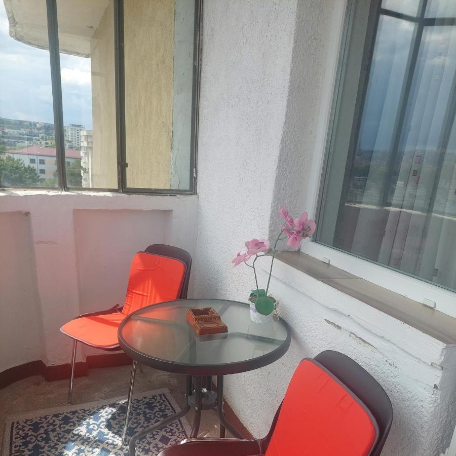 Farmec Apartament Cluj-Napoca Eksteriør billede