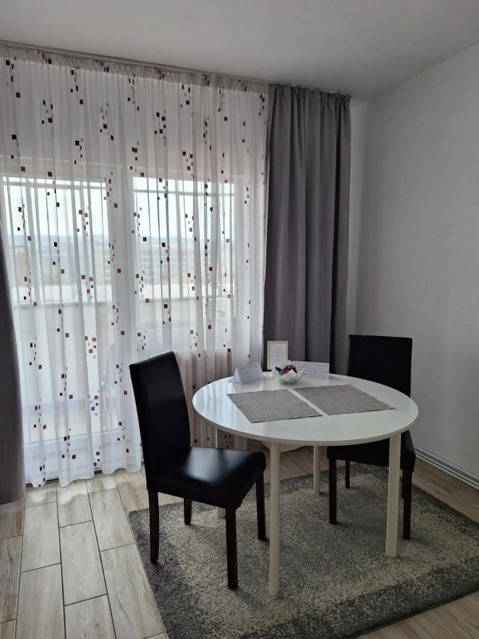 Farmec Apartament Cluj-Napoca Eksteriør billede